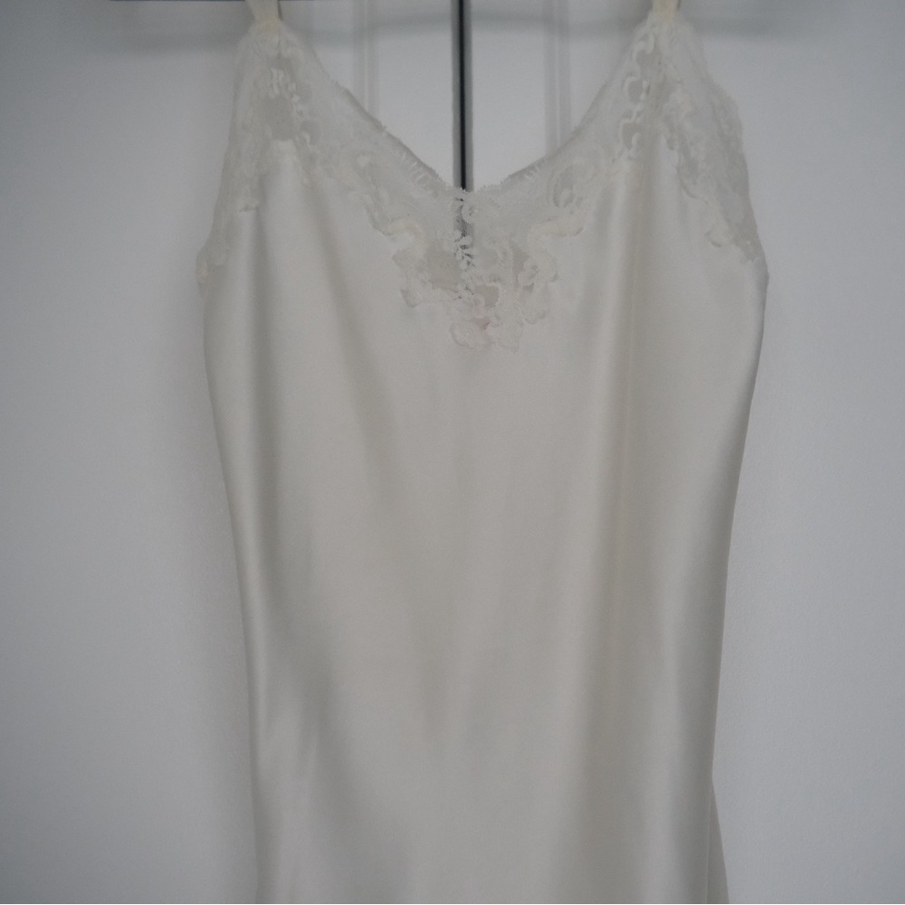 Oscar de la Renta Ivory Satin Slip